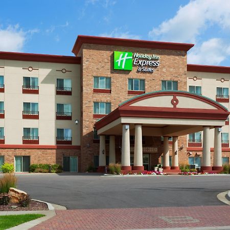 Holiday Inn Express & Suites Wausau By Ihg Weston Экстерьер фото