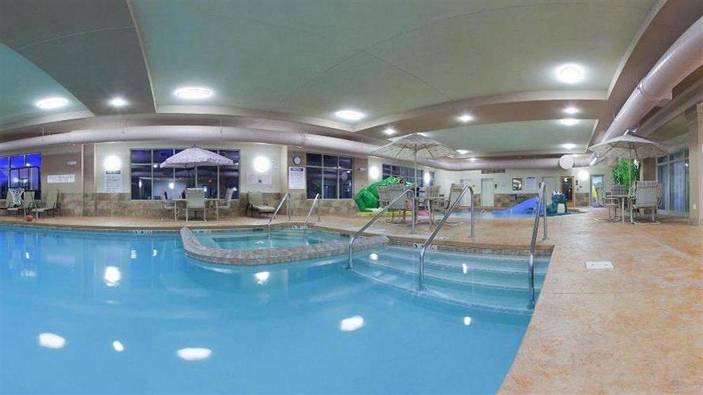 Holiday Inn Express & Suites Wausau By Ihg Weston Экстерьер фото