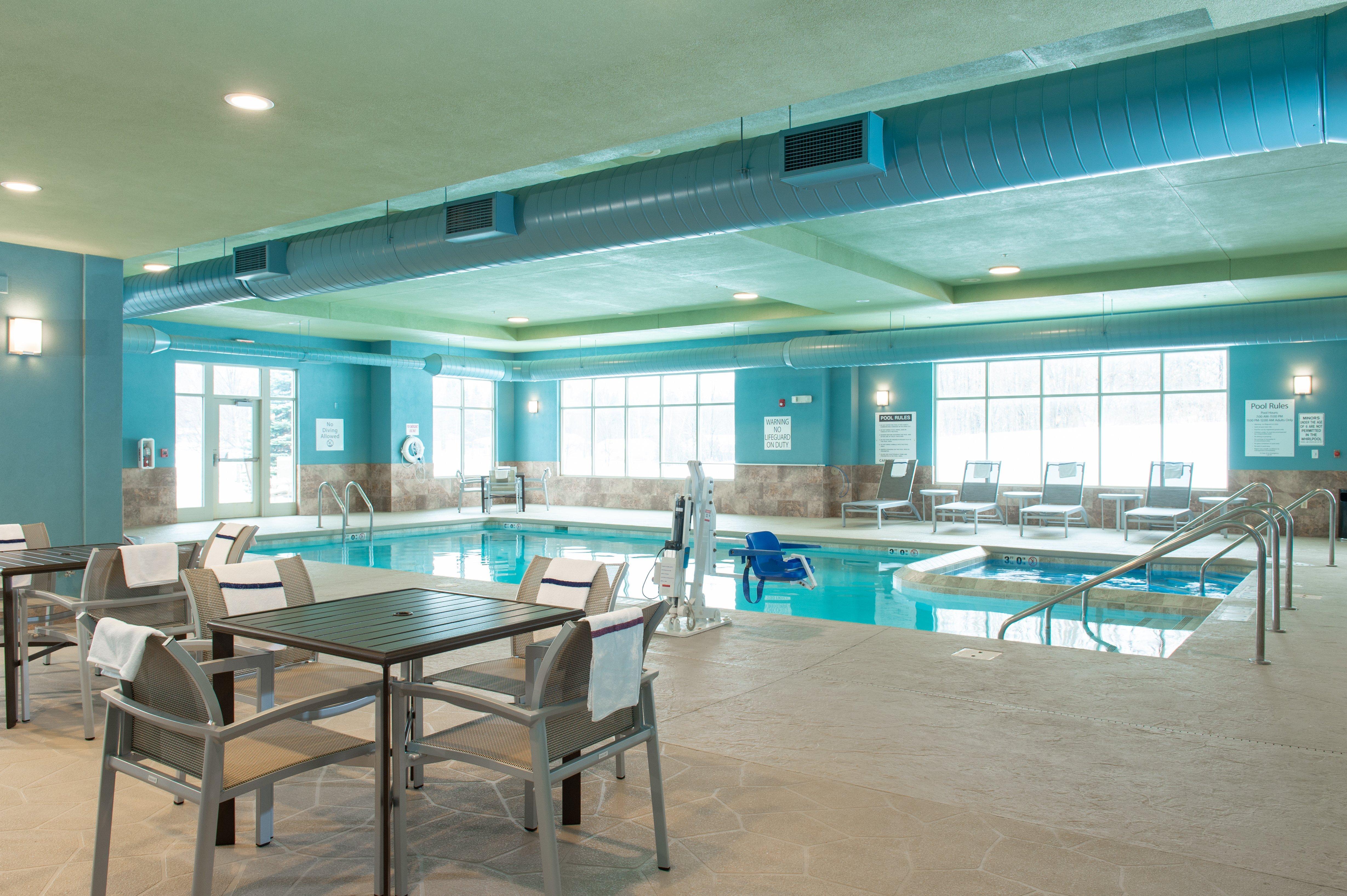 Holiday Inn Express & Suites Wausau By Ihg Weston Экстерьер фото